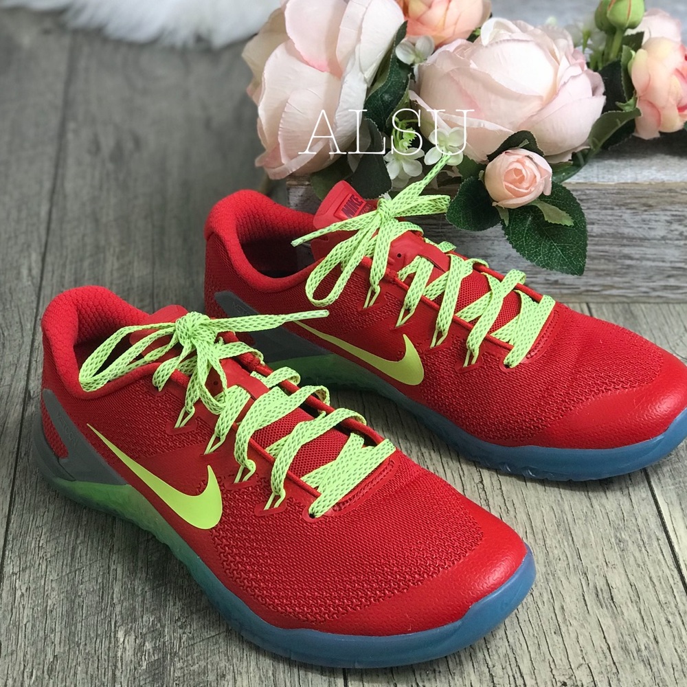 NikeID Metcon 4 Red Yellow W AUTHENTIC - Picture 3 of 8